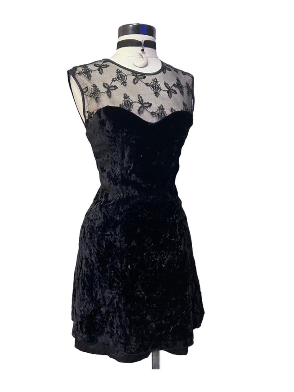 Black Vintage Velvet Lace Mini Dress Sweetheart Goth Party xSmall whimsigoth